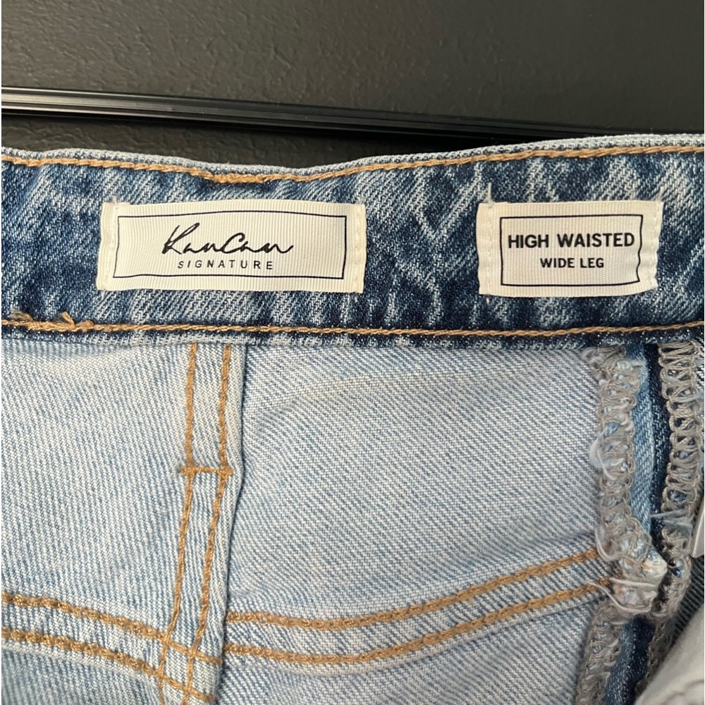 Colorblock Jeans - Picture 2 of 3